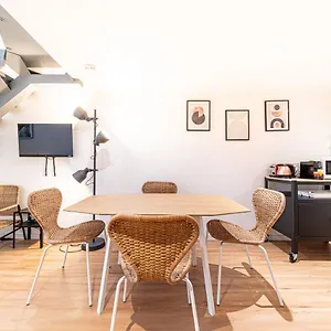 Charming Pied-a-terre For 4 People In The Brotteaux Part Dieu Area , Lyon France